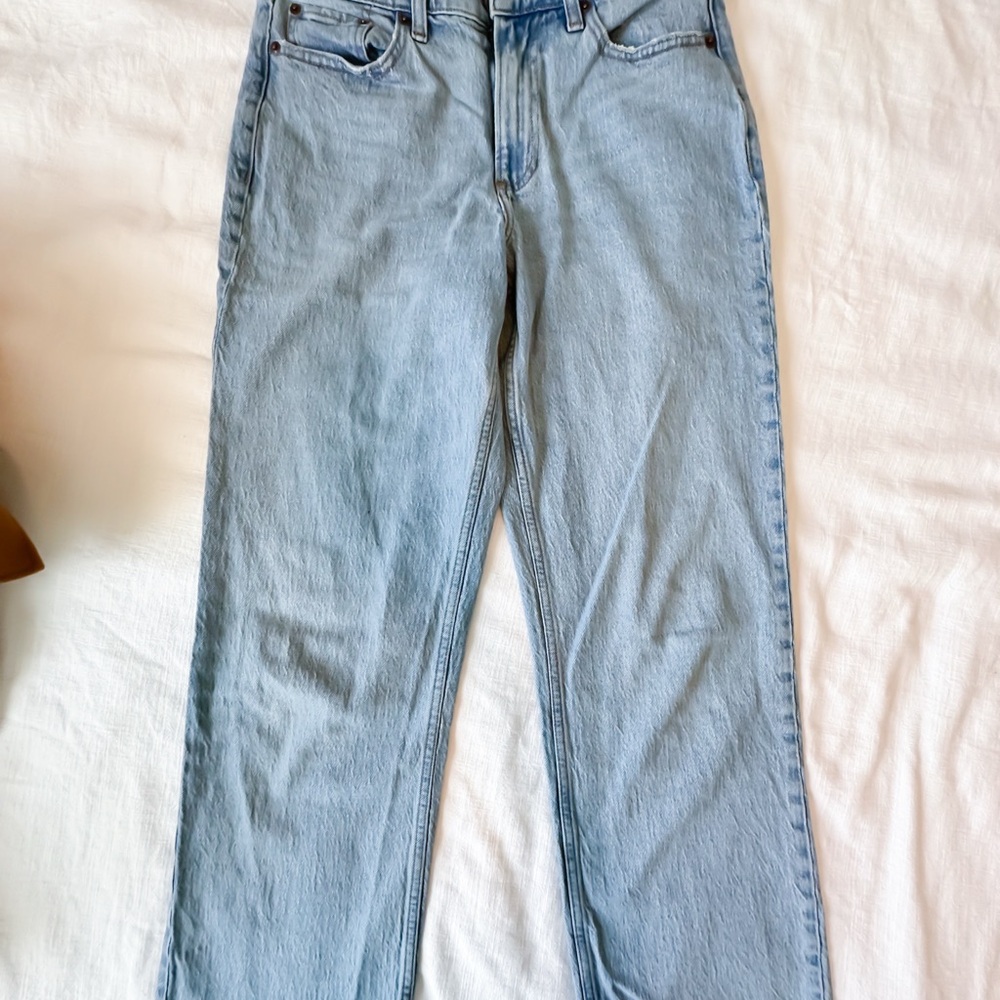 Abercrombie & Fitch Light Blue curve love Low Rise Jeans
